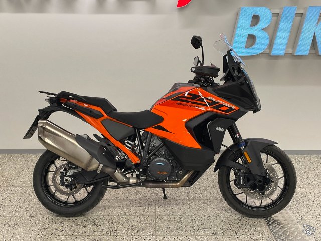 KTM 1290 Super Adventure S 3