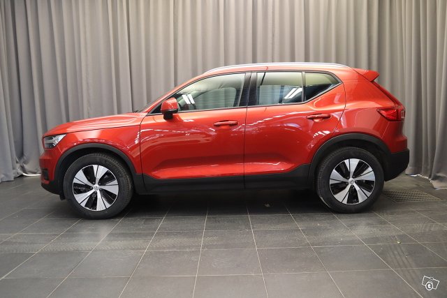 Volvo XC40 3