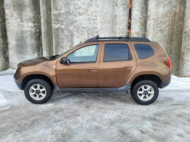 Dacia Duster 13