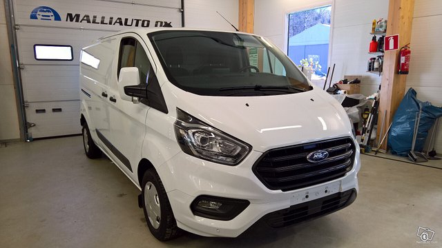 Ford Transit Custom 3