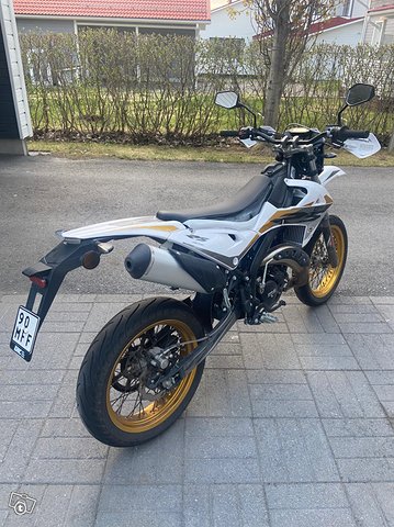 Drag Supermoto RS Lightning, kuva 1