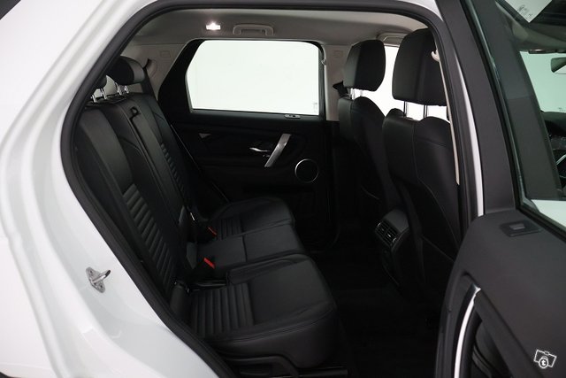 Land Rover Discovery Sport 14