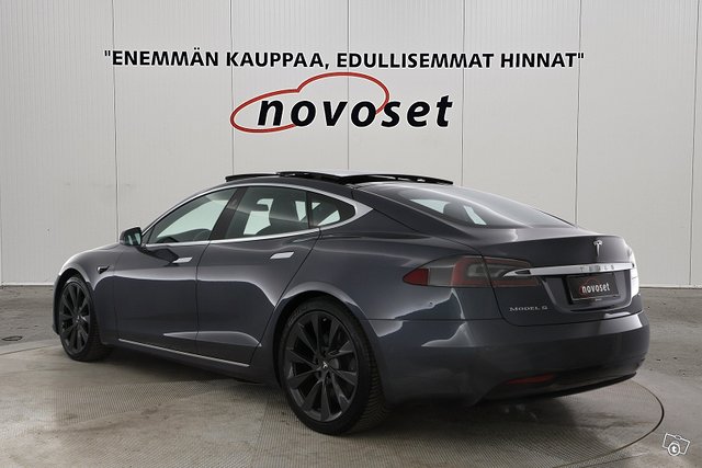 Tesla Model S 2