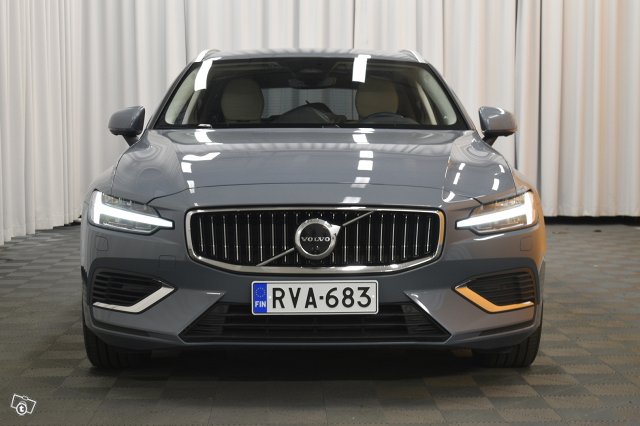 Volvo V60 2