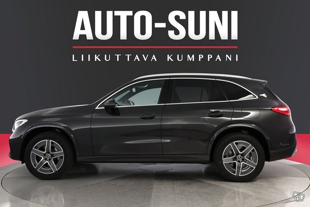 MERCEDES-BENZ GLC 5