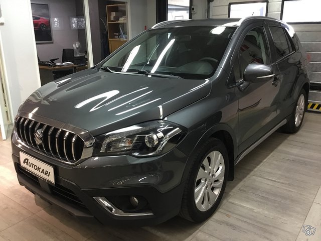 Suzuki SX4 S-Cross 3