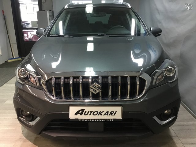 Suzuki SX4 S-Cross 5