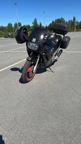 Suzuki gsx750 3