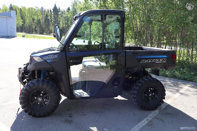 Polaris Ranger 6