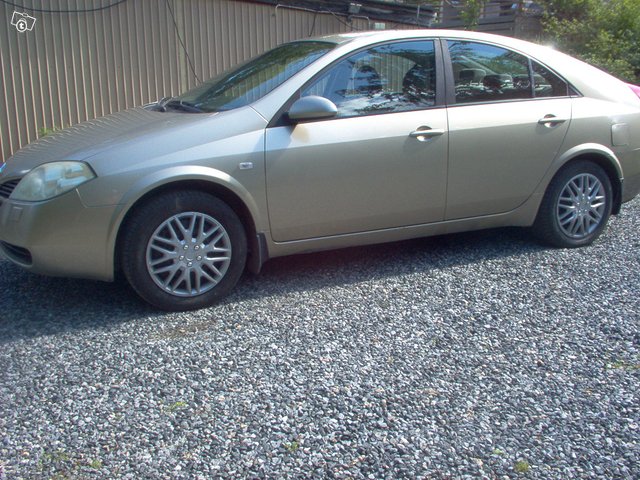 Nissan Primera 2