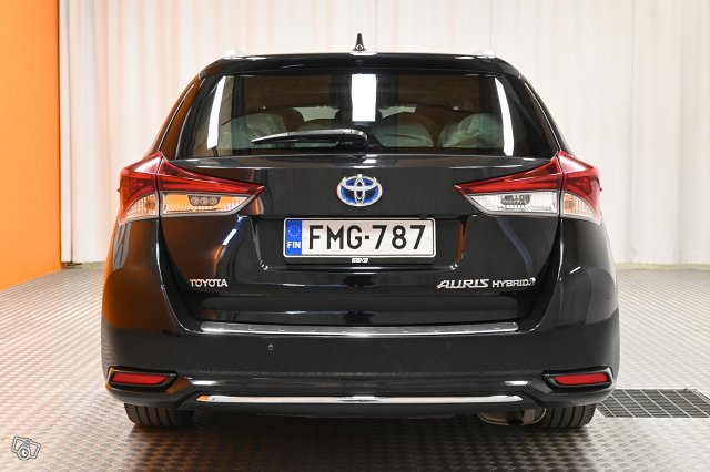 Toyota Auris 6