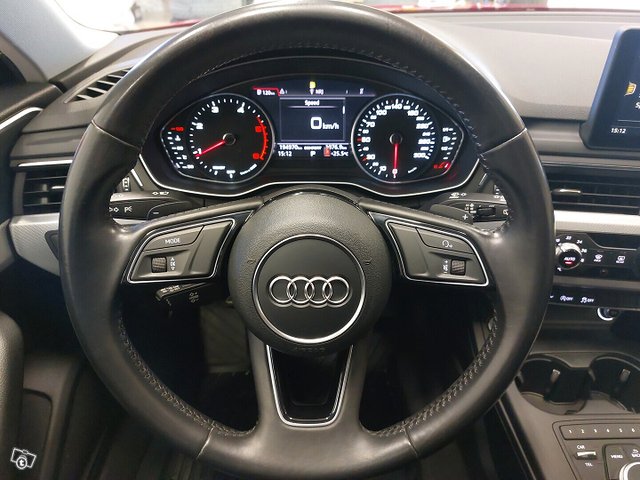 Audi A4 25