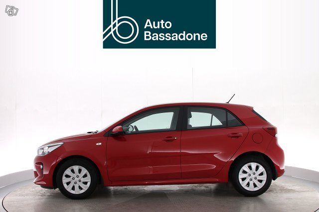 KIA Rio 8