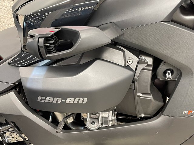 CAN-AM RYKER 19