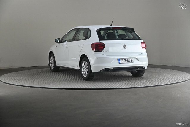 Volkswagen Polo 2