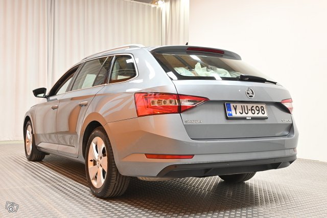 Skoda Superb 4