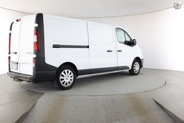 Renault Trafic 5