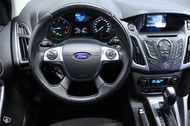 Ford Focus 17