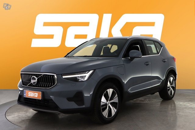 Volvo XC40 4