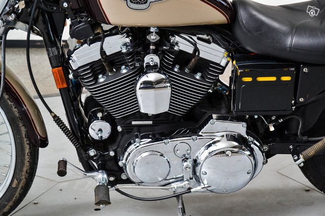 Harley-Davidson SPORTSTER 16