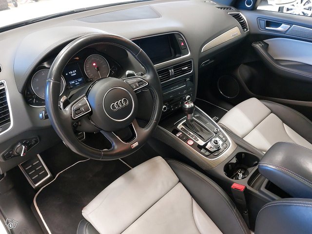 Audi SQ5 6