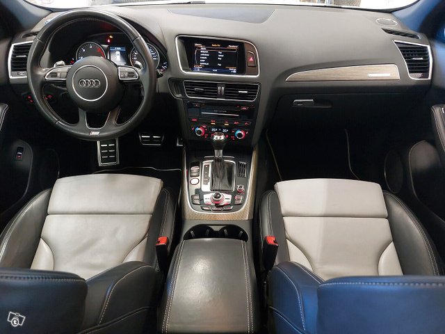 Audi SQ5 15