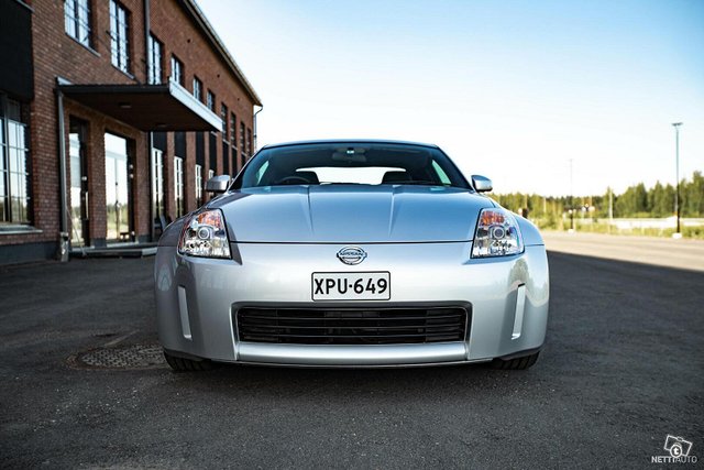 Nissan 350Z 5