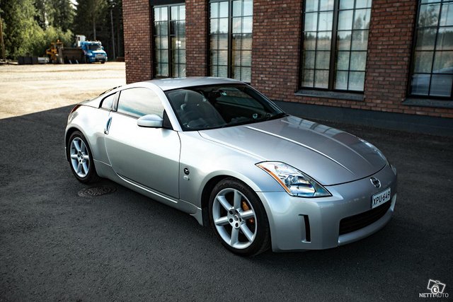 Nissan 350Z 6