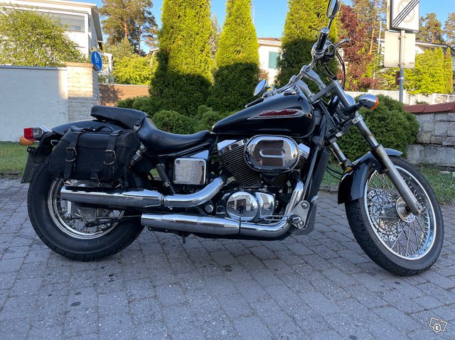 Vuokrataan Honda Shadow 750cc