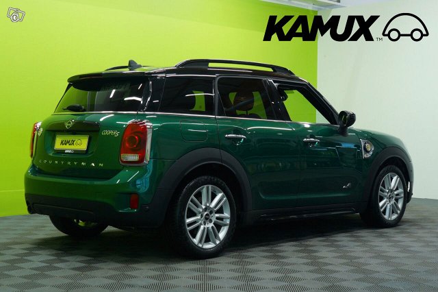 Mini Countryman 4