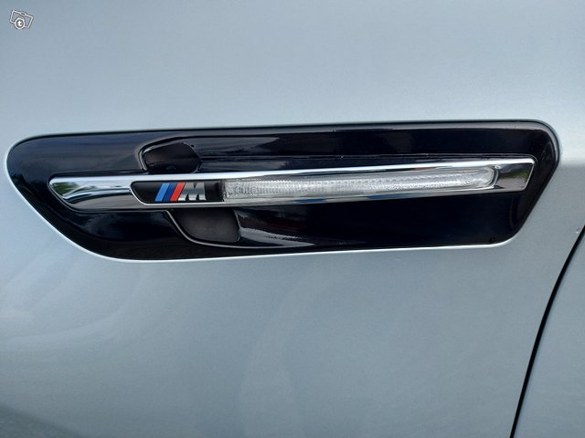 BMW X6 9