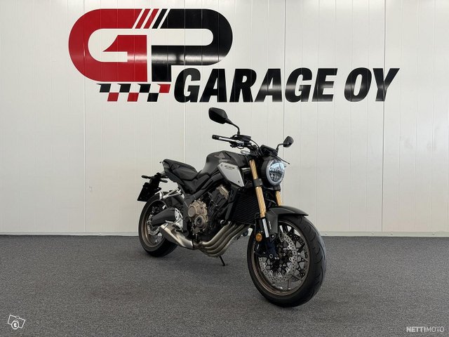 Honda CB 1