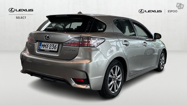 LEXUS CT 5