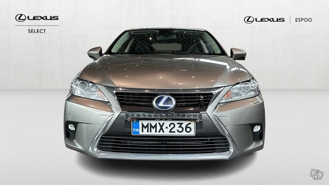 LEXUS CT 7