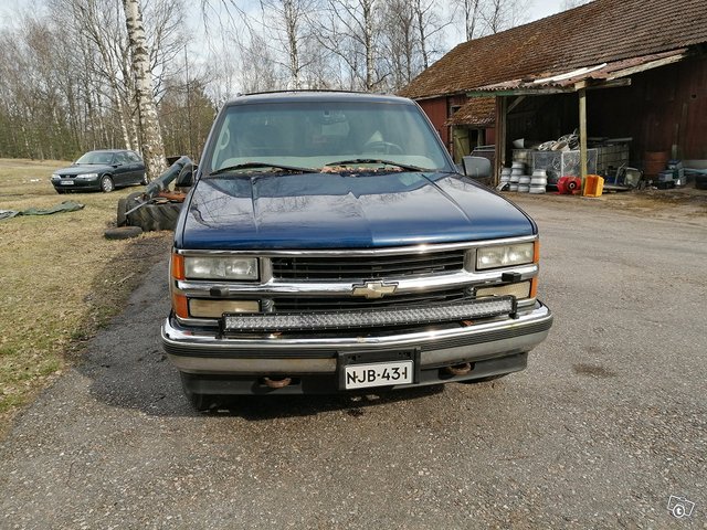 Chevrolet Tahoe 3