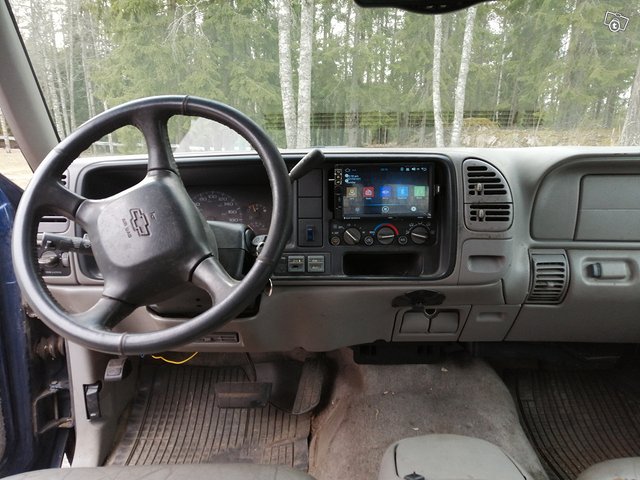 Chevrolet Tahoe 5