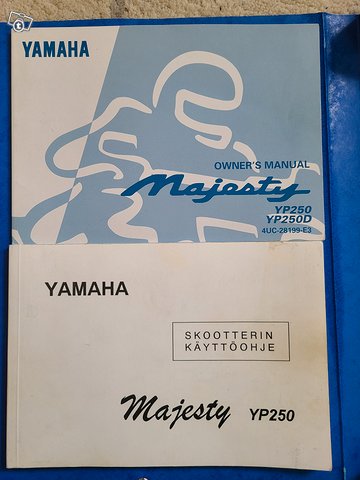 Yamaha Majesty YP250 *SUORAAN HUOLLOSTA 11