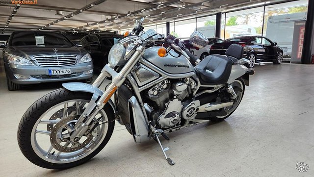 Harley-Davidson VRSC 7