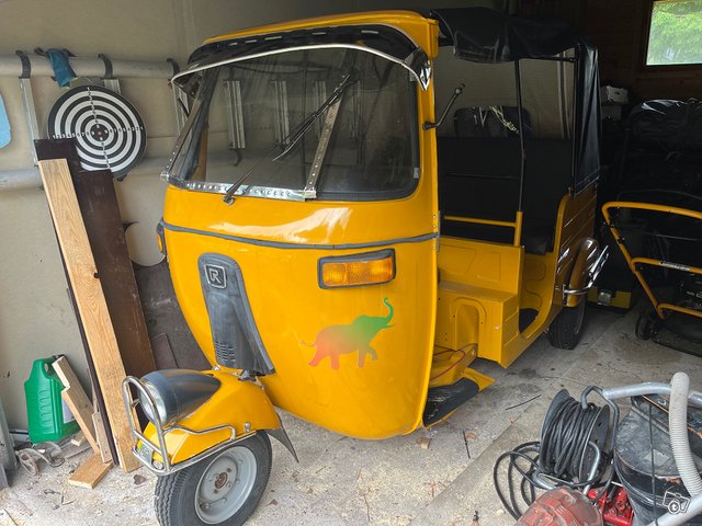 Tuktuk sähköakselilla, kuva 1