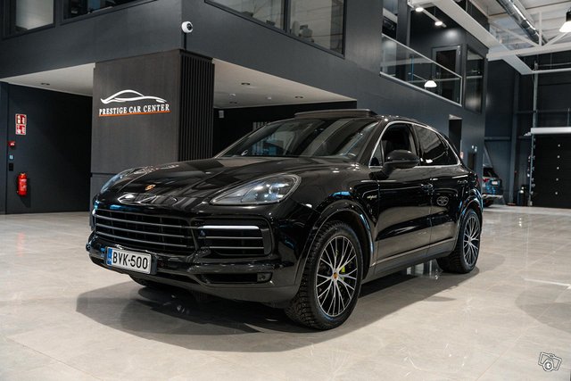 Porsche Cayenne 2