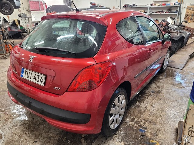 Peugeot 207 6