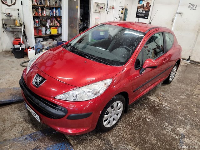 Peugeot 207 11