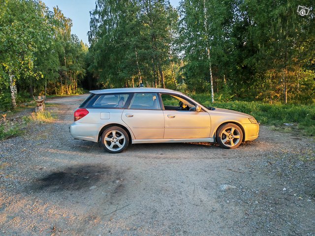 Subaru Legacy 3