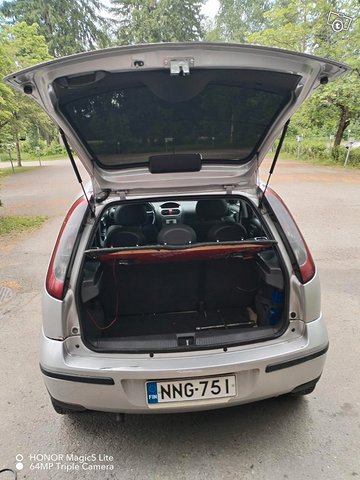 Opel Corsa 12