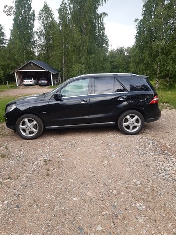 Mercedes-Benz ML 3