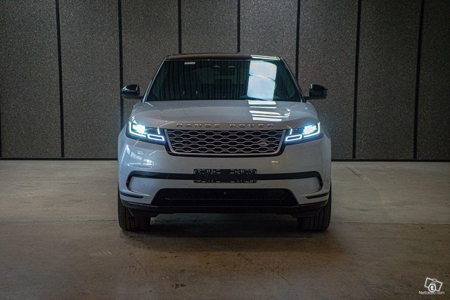 Land Rover Range Rover Velar 19