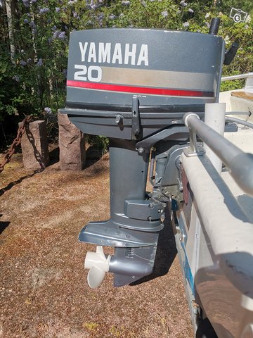 Marinet 415 + Yamaha 20 1996 7