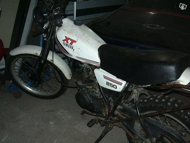 Yamaha 250 XT