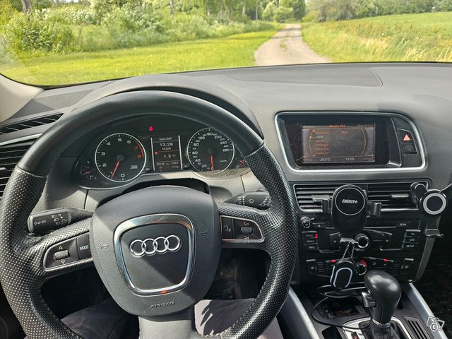 Audi Q5 5