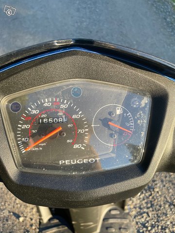 Peugeot kisbee 9